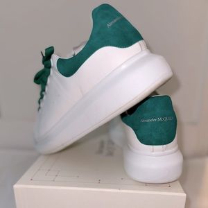 Men’s Alexander McQueen sneaker